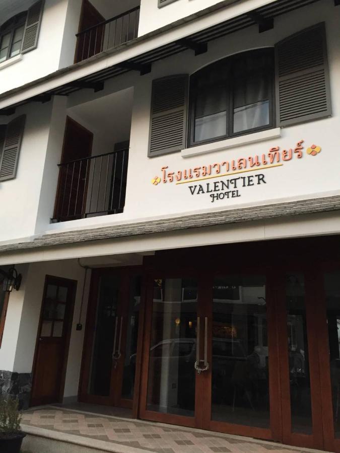 Valentier Cafe And Hotel Chiang Mai