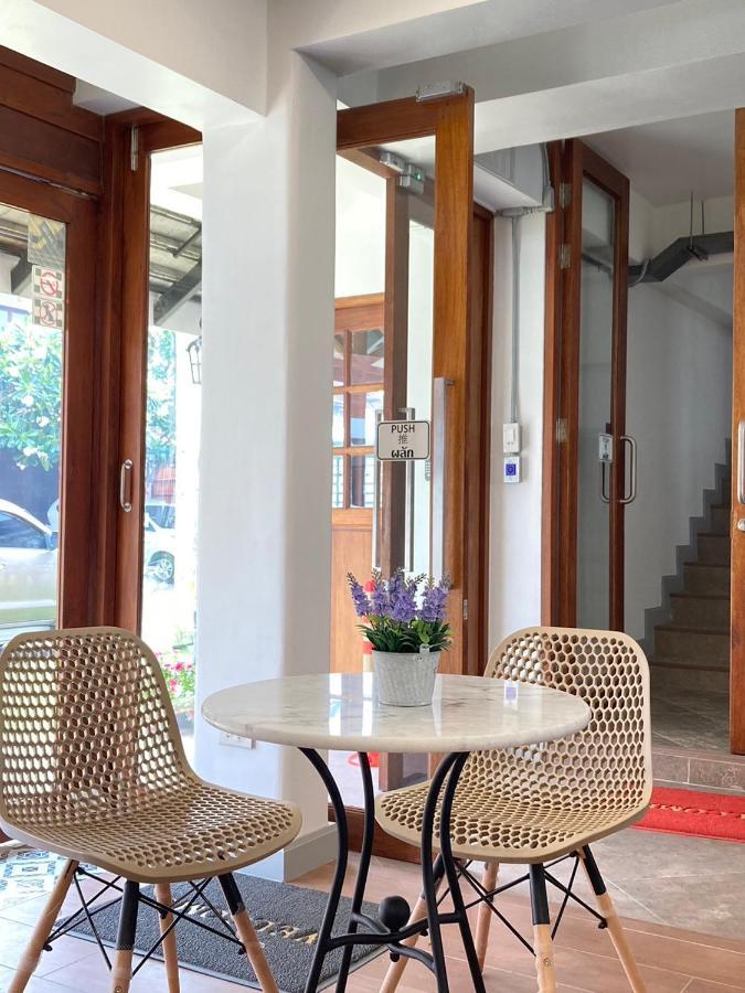 Valentier Cafe And Hotel 3*